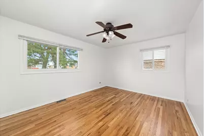 8719 Olympic Drive, Bridgeview, IL 60455 - Photo 10