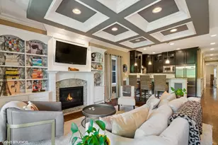 1022 W Diversey Pkwy, Chicago, IL 60614 - Photo 4