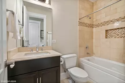 1022 W Diversey Parkway #2, Chicago, IL 60614 - Photo 14