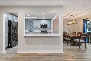 961 Cumberland Ct, Roselle, IL 60172 - Photo 10