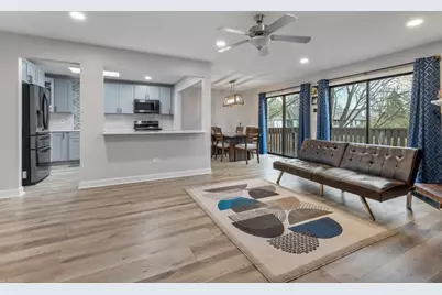 961 Cumberland Court #A2, Roselle, IL 60172 - Photo 6