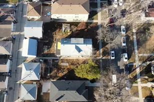 2924 N 75th Ct, Elmwood Park, IL 60707 - Photo 4