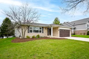 2140 Mulberry Dr, West Chicago, IL 60185 - Photo 2