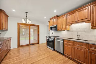 2140 Mulberry Dr, West Chicago, IL 60185 - Photo 14