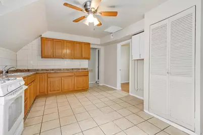 1720 N Saint Louis Avenue, Chicago, IL 60647 - Photo 12