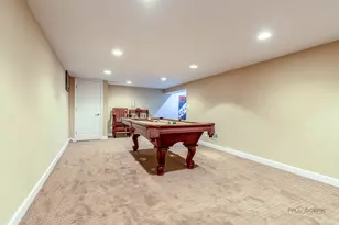 9 Devonshire Ln, Lincolnshire, IL 60069 - Photo 46