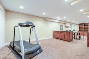 9 Devonshire Ln, Lincolnshire, IL 60069 - Photo 40