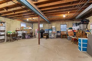 1124 N Anvil Ct, Addison, IL 60101 - Photo 18