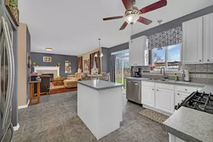 26909 W Cypress Rd, Channahon, IL 60410 - Photo 6