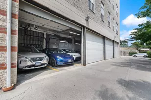 949 N Willard Ct, Chicago, IL 60642 - Photo 24