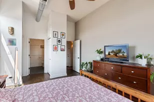 949 N Willard Ct, Chicago, IL 60642 - Photo 16