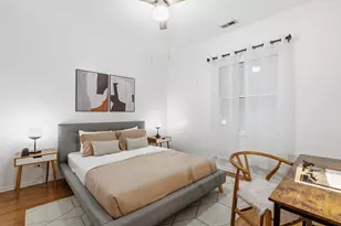 909 W Roscoe St, Chicago, IL 60657 - Photo 16