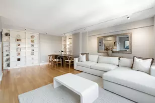 2909 N Sheridan Rd, Chicago, IL 60657 - Photo 4