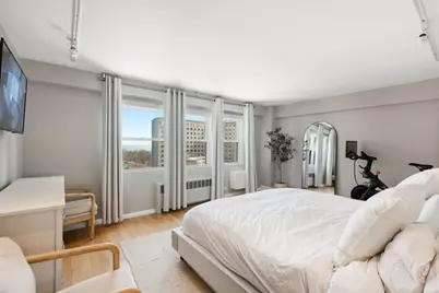 2909 N Sheridan Road #1104, Chicago, IL 60657 - Photo 8