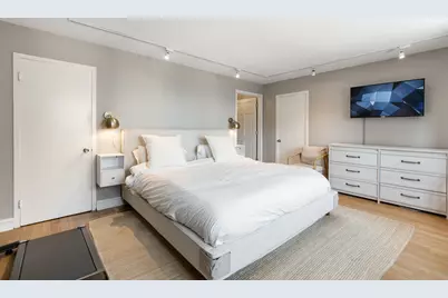 2909 N Sheridan Road #1104, Chicago, IL 60657 - Photo 10