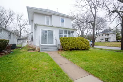 529 E McKenney Street, Dixon, IL 61021 - Photo 2