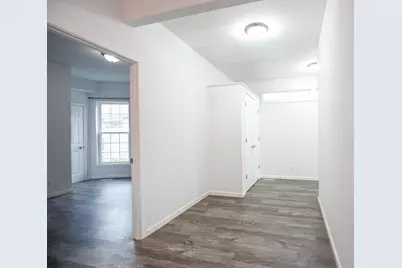 529 E McKenney Street, Dixon, IL 61021 - Photo 8