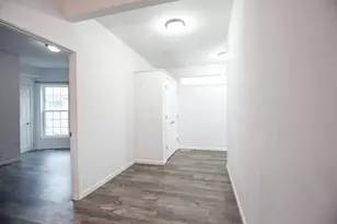 529 E McKenney St, Dixon, IL 61021 - Photo 8