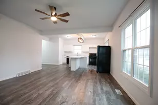 529 E McKenney St, Dixon, IL 61021 - Photo 10