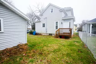 529 E McKenney St, Dixon, IL 61021 - Photo 34