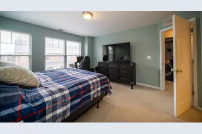 1156 Longwood Drive, Lisle, IL 60532 - Photo 10