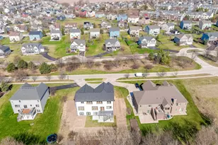 3059 Longcommon Pkwy, Elgin, IL 60124 - Photo 40