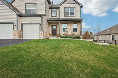 1014 Persimmon Court, Crystal Lake, IL 60012 - Photo 4