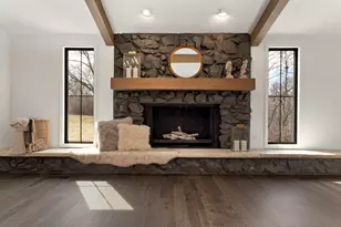 674 Plum Tree Rd, Barrington Hills, IL 60010 - Photo 10