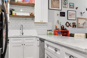 2524 W Bloomingdale Ave, Chicago, IL 60647 - Photo 10