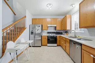 1136 Coneflower Ct, Minooka, IL 60447 - Photo 4