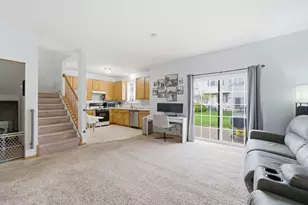 1136 Coneflower Ct, Minooka, IL 60447 - Photo 2