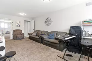 22150 Chappel Ave, Sauk Village, IL 60411 - Photo 12