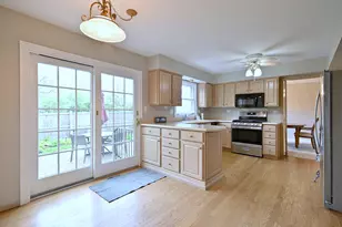 1408 Colony Ct, Lombard, IL 60148 - Photo 12
