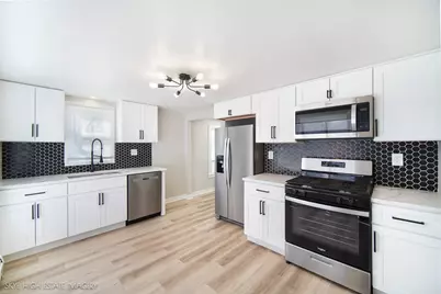 19 Stryker Avenue, Joliet, IL 60436 - Photo 6