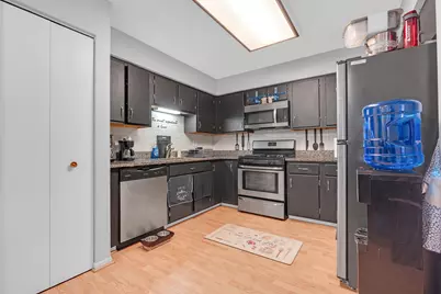 691 W Streamwood Boulevard #A, Streamwood, IL 60107 - Photo 6