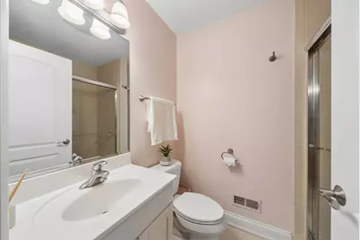 14965 Creekside Path, Libertyville, IL 60048 - Photo 22