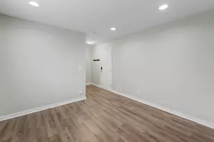 534 Richard Brown Blvd, Volo, IL 60073 - Photo 18