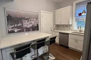 [Address not provided], Chicago, IL 60618 - Photo 8