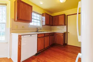 21200 Silktree Cir, Plainfield, IL 60544 - Photo 10