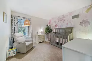 425 N Alfred Ave, Elgin, IL 60123 - Photo 14