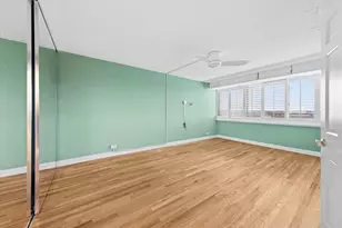 2 S Atrium Wy, Elmhurst, IL 60126 - Photo 10