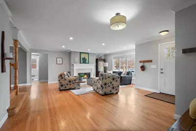 160 E Lahon Street, Park Ridge, IL 60068 - Photo 8