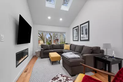 160 E Lahon Street, Park Ridge, IL 60068 - Photo 10