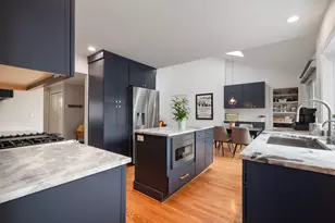 160 E Lahon St, Park Ridge, IL 60068 - Photo 18