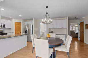 1128 Tara Dr, Woodstock, IL 60098 - Photo 14