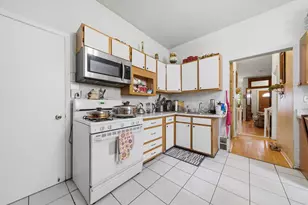 4706 W Berenice Ave, Chicago, IL 60641 - Photo 8