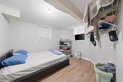 4706 W Berenice Avenue, Chicago, IL 60641 - Photo 20