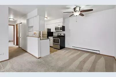 627 Virginia Road #112, Crystal Lake, IL 60014 - Photo 4