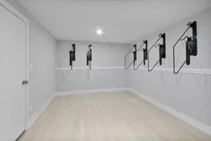 4624 N Ashland Ave, Chicago, IL 60640 - Photo 18