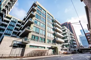 660 W Wayman St, Chicago, IL 60661 - Photo 1